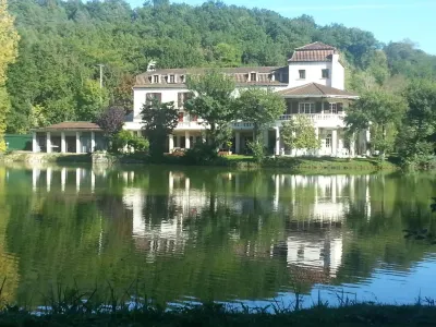 Hôtel Etang des Reynats Hotels in Annesse-et-Beaulieu