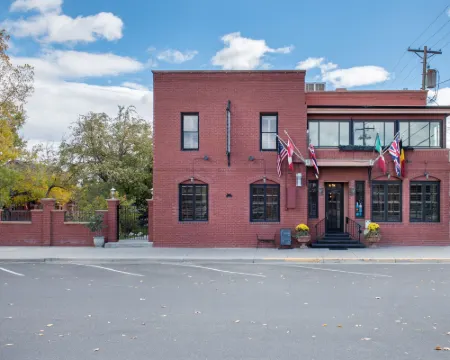 チェンバリン イン コーディ コーディのホテル