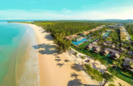 Graceland Khaolak Beach Resort