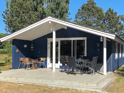6 Person Holiday Home in Rødby-by Traum