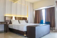 Minimalist and Stylish Studio Parkland Avenue Apartment Hotels in Serpong