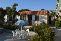 Moonlight Beach Motel Hotels in Encinitas