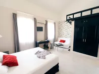 Hotel Domus Hoteles cerca de Málaga Este