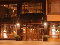 U232 Hotel Отели рядом с достопримечательностью «Железнодорожный вокзал Ла-Бонанова»