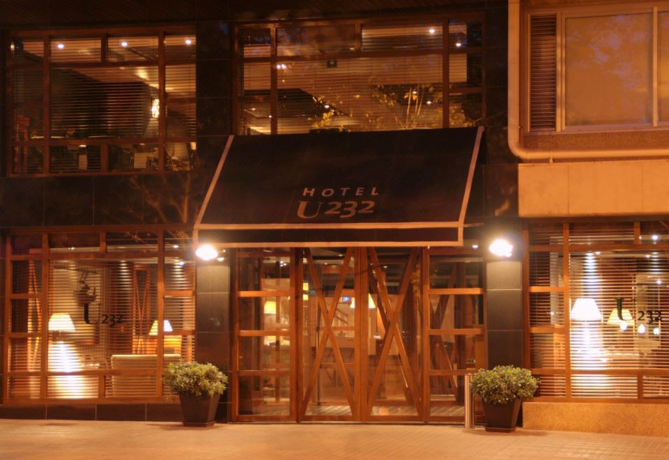 U232 호텔 더블룸