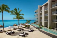 Dreams Cozumel Cape Resort & Spa - Romantic