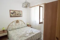 Two Room Apartment Near the Beach 2