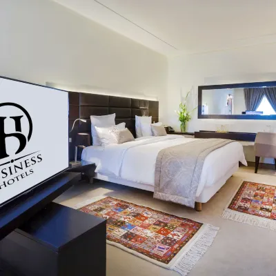 Business Hotel Hotels near Belvedre Parc