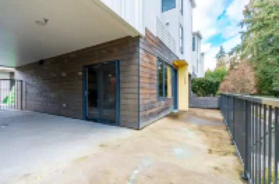 Sophari's Apartments in Bellevue