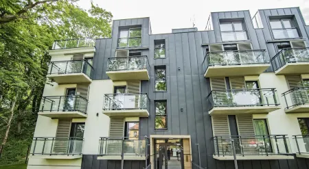 Baltic-Apartments - Apartamenty Matejki Отели рядом с достопримечательностью «Свиноуйсьценский маяк»