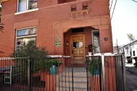 Off Broadway B & B