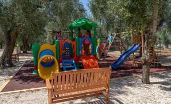 Holiday Apartment Orchidea with Swimming Pool and Private Beach -2