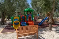 Holiday Apartment Orchidea with Swimming Pool and Private Beach
