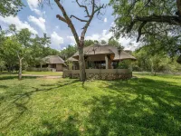 Milima Big 5 Safari Lodge