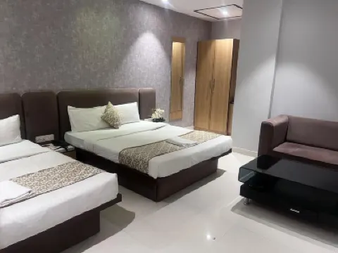 โฮเทล ชีฟคงคา คอมฟอร์ต โซน โรงแรมใน