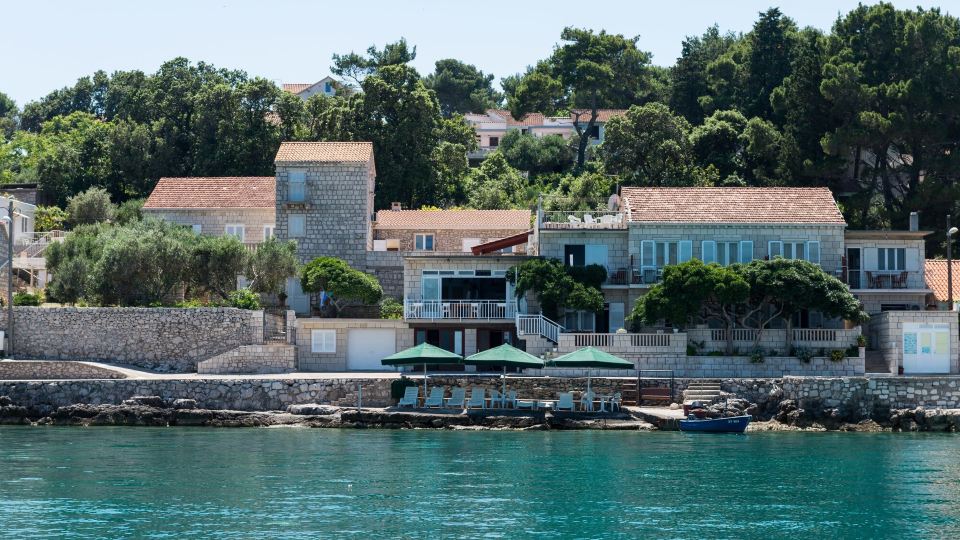 Apartments Nikolina