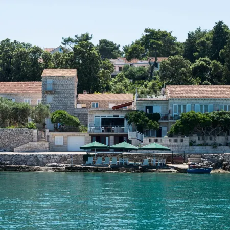 Apartments Nikolina