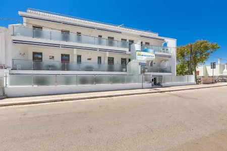 2133 Maresidence - Camere Matrimoniali Отели в г. Сальве