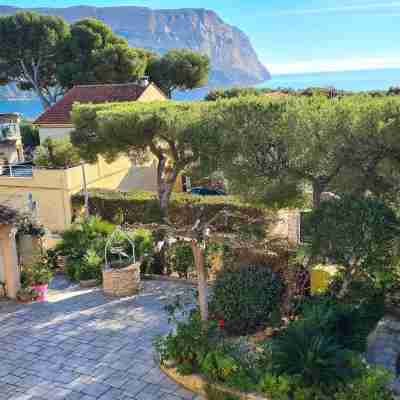 Hôtel Particulier Cassis Parking gratuit Piscine chauffée Hotel Exterior