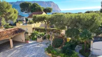 Hpc Suites - Cassis Centre - Parking Gratuit & Piscine Chauffée Отели рядом с достопримечательностью «Route des Crêtes»