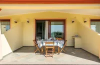 Modern Villa Chia with Stunning Sea View Hotel di Setti Ballas