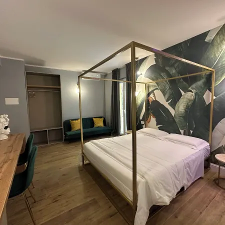 Krysos Luxury Rooms