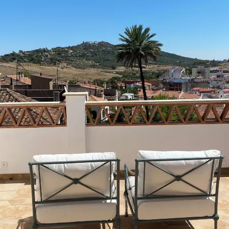 Casa Pizarro Hotel