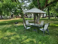 Motel Reedsburg Hotels in der Nähe von Seats Inc