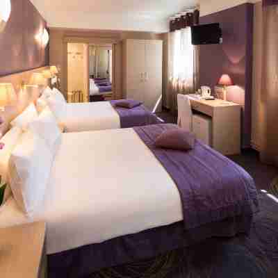 Hôtel CHRISTINA - Lourdes Rooms