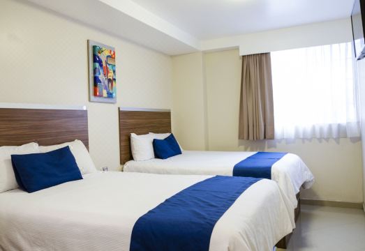 라 카사 아줄 외관