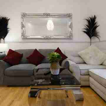 Sidemersey Livings - Spacious Loft for Bigger Groups - Very Central and Cosy Rooms