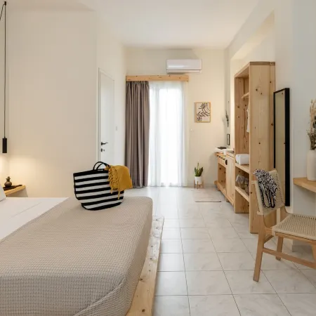 Capella Town, Skiathos