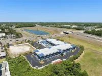 Baymont by Wyndham Orlando East Hôtels à proximité de : Spectrum Stadium