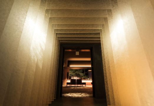 바 호텔 하코네 카잔 외관