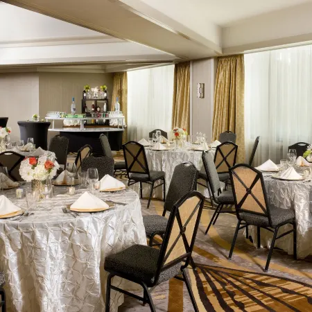 DoubleTree by Hilton Lafayette