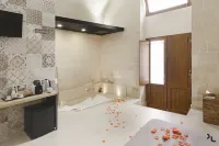 Hydria Residence