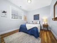 The Heart of TC 2Bdr Condo Unit 115 Hotels in Traverse City