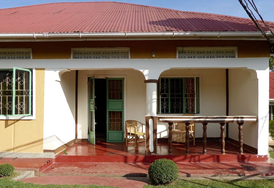Green Village Apartments - Housity