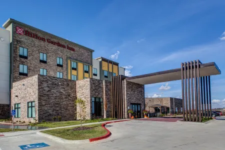 Hilton Garden Inn Topeka Отели в г. Shawnee County