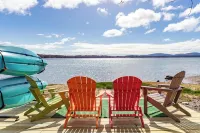 Charming Acadia beachfront cottage, close to Acadia National Park & Bar Harbor.