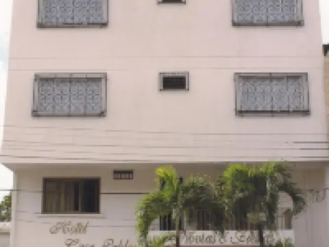 Hotel Casa Pablo Hotels near Benito Salas Airport