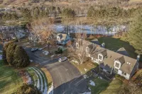 Scenic Golf Course Views and Quechee Club Access - Charming Retreat
