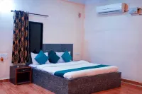 Village Camp Pench National Park Hotels in Kohka