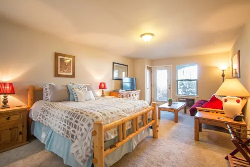 Convenient Location and Modern Amenities - Charming Retreat