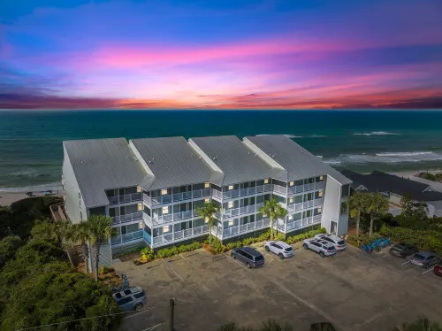 Large Outdoor Deck and Stunning Views - Gorgeous Gulf Front Retreat Hotels in Seacrest