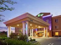 Holiday Inn Express & Suites Roseville - Galleria Area Отели рядом с достопримечательностью «Сьерра Окс Плаза Сентер»