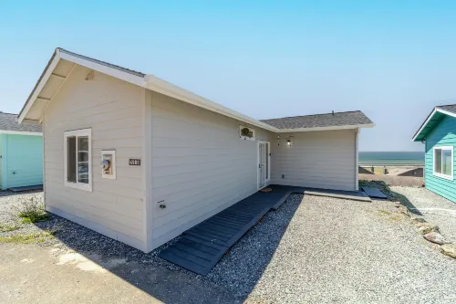 Porters Paradise Hotels in Gold Beach