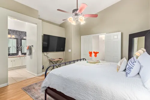 Sparkling Pool and Game Room - Charming Arizona Retreat