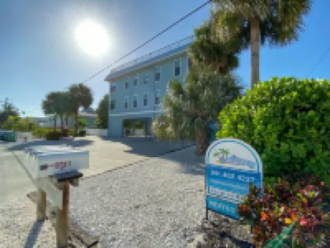 Access to Heated Swimming Pool and Sun Deck - Elegant Coastal Oasis