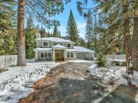 Peaceful Retreat - Hot Tub, Forest Views, River Access Hotels in Meyers